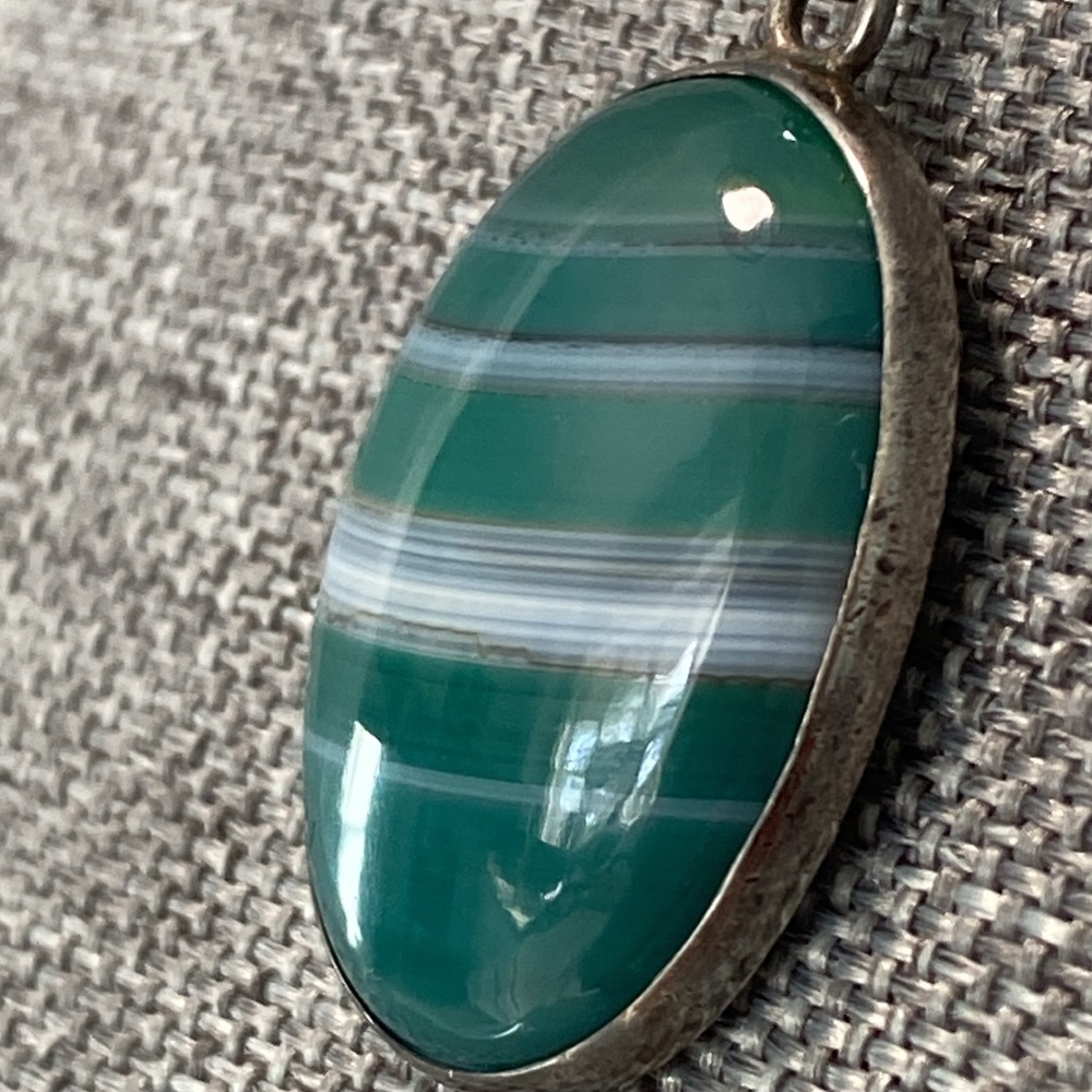 Vtg Green Agate in Sterling Silver Pendant &  Sterling Silver Chain Necklace - Picture 4 of 6